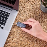 ADATA SC750 2 TB USB Type-C 3.2 Gen 2 (3.1 Gen 2) Grå, Solid state-drev Titanium, 2 TB, USB Type-C, 3.2 Gen 2 (3.1 Gen 2), 1050 MB/s, 10 Gbit/sek., Grå