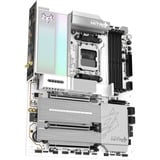 SAPPHIRE NITRO+ X870EA WIFI7 Phantom Link Polar, Bundkort Hvid/Sort