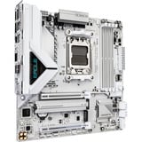 GIGABYTE B850M EAGLE WF6E ICE, Bundkort Sort