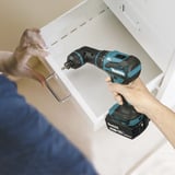 Makita Batteridrevet bore-/skruemaskine med udskifteligt hovedsystem DDF491ZJ01, 18 Volt, Bore-/ skruemaskine Blå/Sort