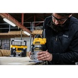 DEWALT D26204K Sølv, Gul 27000 rpm 900 W, Router Gul/Sølv, Sølv, Gul, 27000 rpm, 6,8 (5/16"), 16000 rpm, 5,5 cm, 7 m/s²