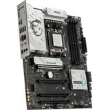 MSI 7E56-001R, Bundkort 