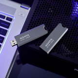ADATA USB-stik 