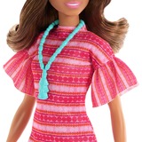 Mattel JCT02, Dukke 