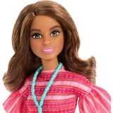 Mattel JCT02, Dukke 