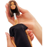 Mattel JBH71, Dukke 