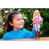Mattel HXJ38, Dukke 