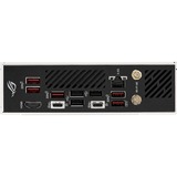 ASUS ROG STRIX X670E-I GAMING WIFI AMD X670 Sokkel AM5 mini ITX, Bundkort Sort/Sølv, AMD, Sokkel AM5, DDR5-SDRAM, 64 GB, DIMM, To-kanals