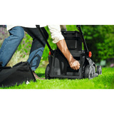 Bosch Batteridrevet plæneklipper Rotak18V2-43, 36 volt (2x18V) + kniv + mulching-stik Grøn/Sort