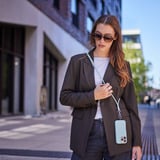 Intenso Mobiltelefonkæde og opladnings-/datakabel lysegrøn