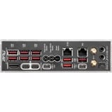 MSI 7E49-001R, Bundkort 
