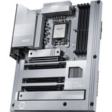 MSI 7E58-001R, Bundkort Hvid/Sølv
