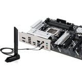 ASUS 90MB1IZ0-M0EAY0, Bundkort 