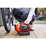 BLACK+DECKER BDCINF18N-QS luftkompressore 160 l/min Vekselstrøm/cigartænder, Luftpumpe Orange/Sort, 160 l/min, 11,03 bar