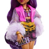 Mattel HXH80, Dukke 