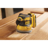 Stanley Batteridrevet excentersliber, 18 Volt, Tilfældige rystepudser Sort/Gul