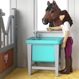 Schleich Horse Club Hesteklinik "Helbredende Hove", Spil bygning 
