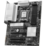 MSI 7E56-002R, Bundkort 
