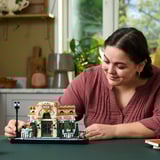 LEGO ICONS Fransk café, Bygge legetøj Byggesæt, 18 År, Plast, 1101 stk, 1,16 kg