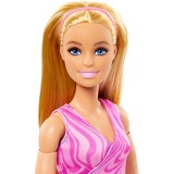 Mattel HRH27, Dukke 