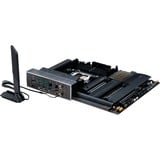ASUS ProArt X670E-CREATOR WIFI, Bundkort Sort/Bronze