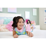 Mattel HRH21, Dukke 