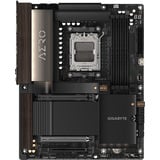 GIGABYTE X870E AERO X3D DARK WOOD, Bundkort Sort/træ