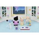 EPOCH Sylvanian Families - Eventyrbørnehavevenner "Overnatningsfest", Bygge legetøj 