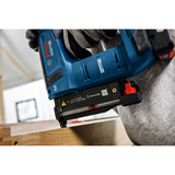 Bosch Batteridrevet træklammer GNH 18V-35 Professional solo, 18Volt, søm maskine Blå/Sort
