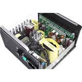 DeepCool PQ650M enhed til strømforsyning 650 W 20+4 pin ATX ATX Sort, PC strømforsyning Sort, 650 W, 100 - 240 V, 50/60 Hz, 4.5 - 9 A, 100 W, 648 W