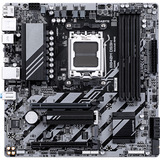GIGABYTE B840M DS3H, Bundkort 