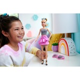 Mattel HRH11, Dukke 