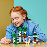 LEGO Minecraft Første eventyr om natten, Bygge legetøj 