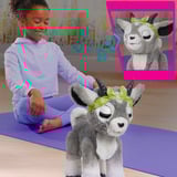 Just Play Daisy the Yoga Goat, Plysdyr Dreng/Pige, 4 År, Klingende