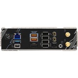 ASRock 90-MXBQR-A0UAYZ, Bundkort 