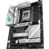 ASUS ROG STRIX B650-A GAMING WIFI AMD B650 Sokkel AM5 ATX, Bundkort Sølv, AMD, Sokkel AM5, AMD Ryzen™ 7, Sokkel AM5, DDR5-SDRAM, 128 GB