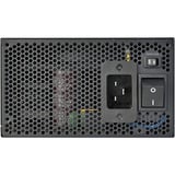 SilverStone HELA 2500R, PC strømforsyning Sort