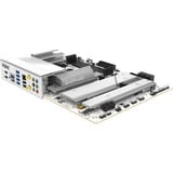 SAPPHIRE PURE X870A WIFI 7, Bundkort Hvid