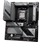 ASRock X870E Taichi Lite, Bundkort 