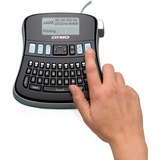 Dymo LabelManager ® ™ 210D - QWZ, Etiketteringsmaskine Sort/Sølv, QWERTZ, D1, Termisk overførsel, 180 x 180 dpi, 12 mm/sek., AA