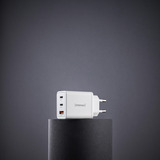 Intenso Power Adapter W65ACC GaN, Oplader Hvid