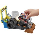 Mattel HNB89, Racerbane 