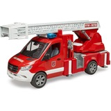bruder 02673, Model køretøj Rød/Hvid