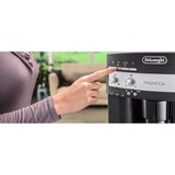 DeLonghi ESAM 3000.B Fuld-auto Espressomaskine 1,8 L, Kaffe/Espresso Automat Sort, Espressomaskine, 1,8 L, Kaffebønner, Malet kaffe, Indbygget kværn, 1450 W, Sort