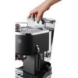 DeLonghi Icona Vintage Fuld-auto Espressomaskine 1,4 L Sort/højglans sølv, Espressomaskine, 1,4 L, Kaffekapsel, Malet kaffe, 1100 W, Sort