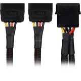 Sharkoon 4Pin 5,25"  > 2x 15Pin SATA, Adapter Sort