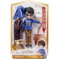 Spin Master WWO DOL 8in Deluxe V3 Harry GiftSet GML, Spil figur Wizarding World WWO DOL 8in Deluxe V3 Harry GiftSet GML, Mode dukke, Hanstik, 6 År, 200 mm, 260 g, Flerfarvet