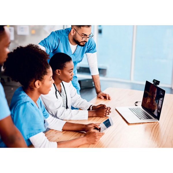 Creative Live! Cam Sync 1080p webcam 2 MP 1920 x 1080 pixel USB 2.0 Sort Sort, 2 MP, 1920 x 1080 pixel, 30 fps, 1280x720@30fps,1920x1080@30fps, 720p,1080p, BMP,JPG