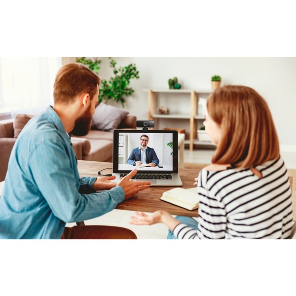 Creative Live! Cam Sync 1080p webcam 2 MP 1920 x 1080 pixel USB 2.0 Sort Sort, 2 MP, 1920 x 1080 pixel, 30 fps, 1280x720@30fps,1920x1080@30fps, 720p,1080p, BMP,JPG